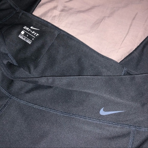 Nike Dri-Fit Leggings High Rise Waist - Picture 2 of 4